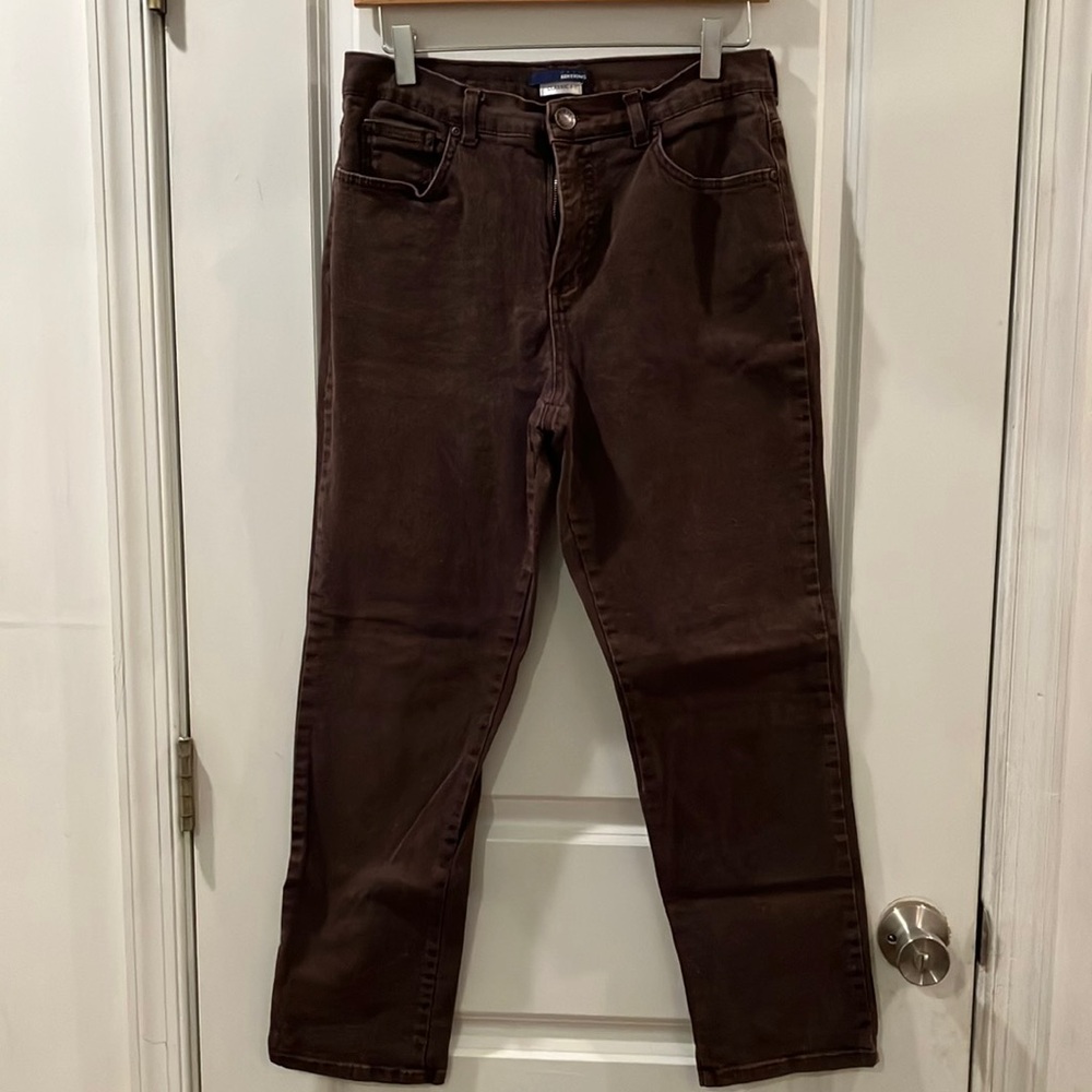 🎉 3/$15 Basic Editions Classic Fit Brown Jeans 8 short